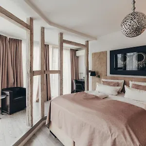 3* Hotel Boutique Berial