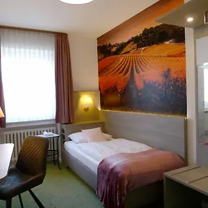 Wurms Düsseldorf